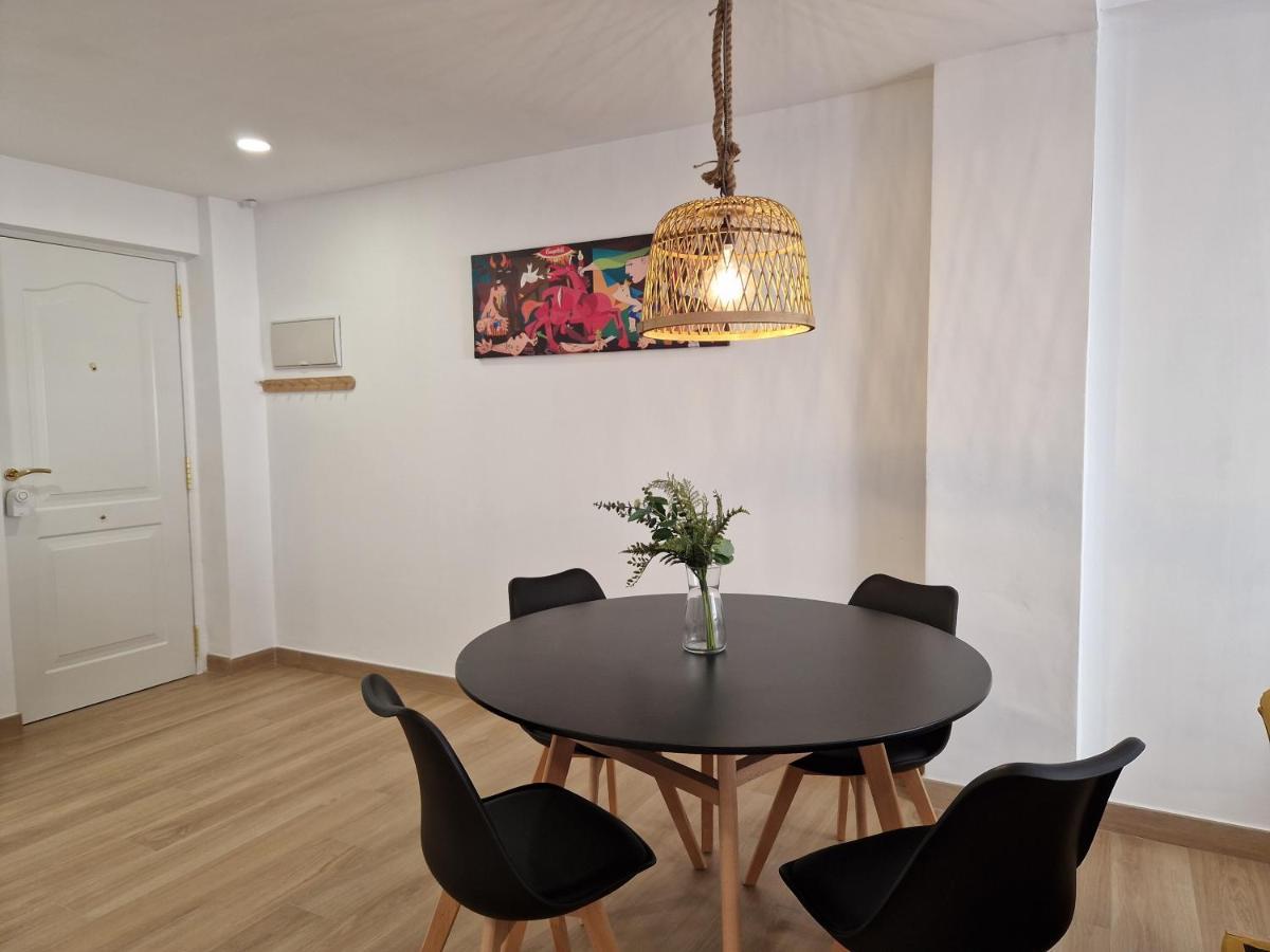 Pavone Apartments Malaga Exterior photo